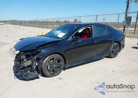 2025 Toyota Camry Xse z USA, uszkodzony, nr VIN 4T1DAACK9SU180734